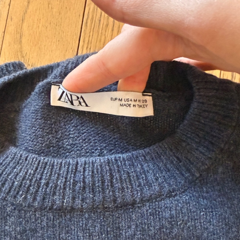 Zara Cashmere Navy Crewneck Sweater - Picture 4 of 6